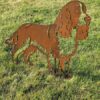 Cortenstaal Engelse Springer Spaniel tuinsteker op pin voor in de tuin.